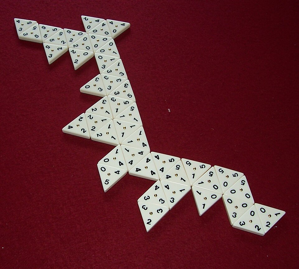 Tri-Ominos